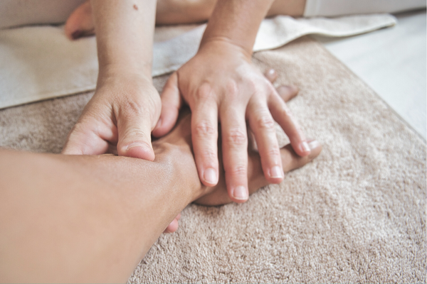 Zusatz:Handmassage